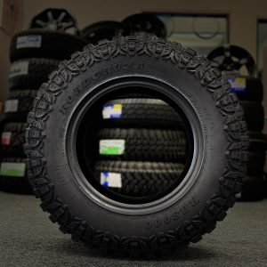 235 80 17 - R/T LT 10PR/E - STUDDABLE