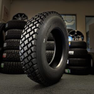 11R24.5 ARMOUR FORCE AF11 - ZIG-ZAG GRAVEL